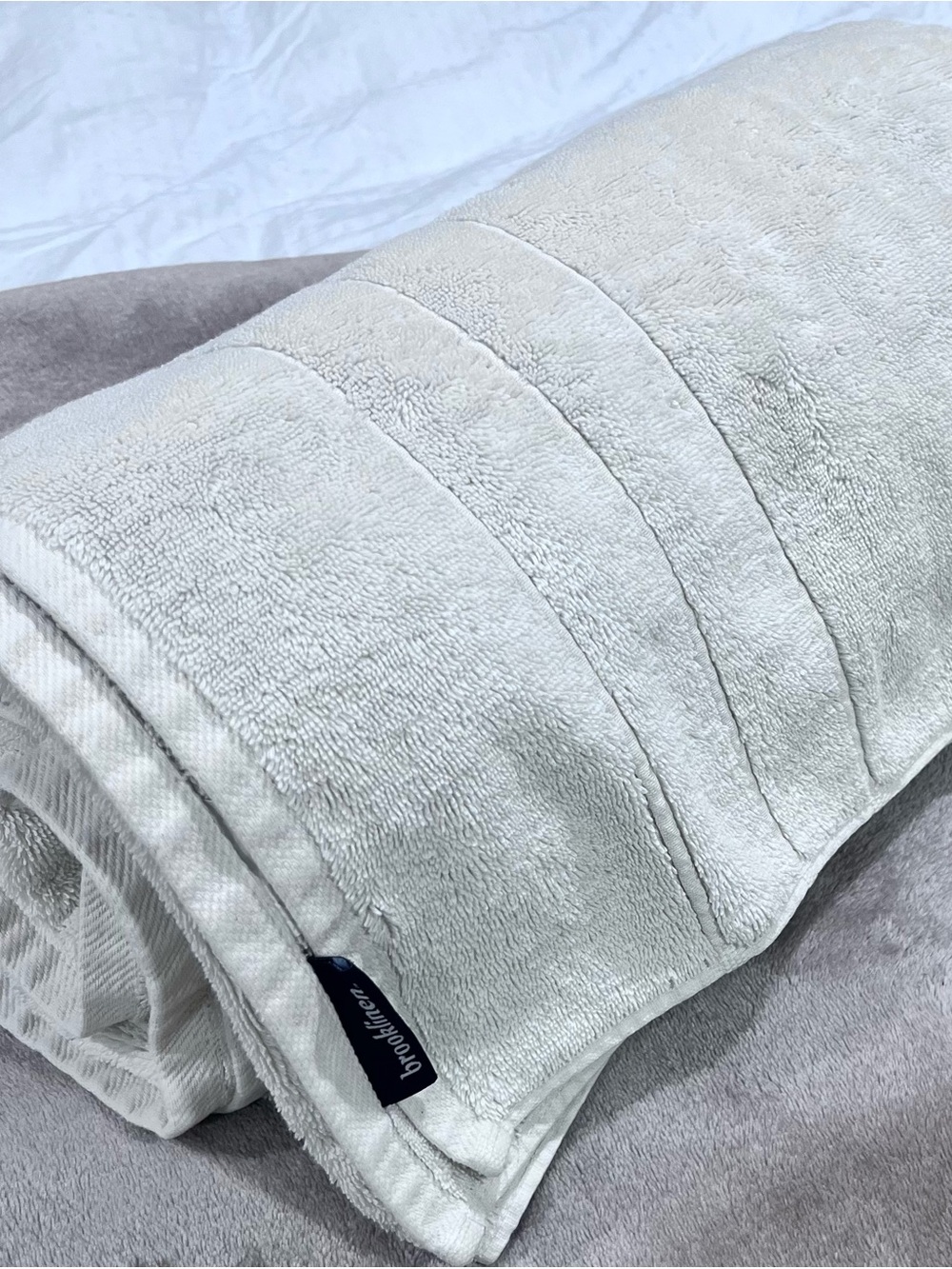 Brooklinen Super Plush Bath Sheet - Turkish Cotton In Vanilla - Flaw See Desc
